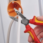 Afbeeldingen van Striptang slanke kop VDE 165 mm